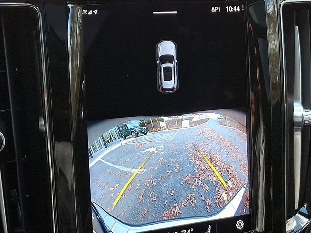 2023 Volvo XC60 Plus Bright Theme