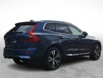 2023 Volvo XC60 Plus Bright Theme