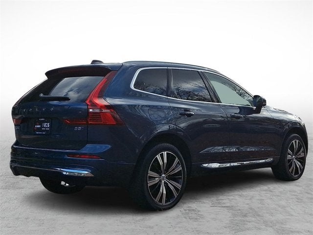 2023 Volvo XC60 Plus Bright Theme