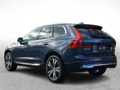 2023 Volvo XC60 Plus Bright Theme